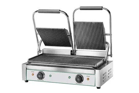 Grille-viande Materiel Ch Pro Grill Panini Double Plaque Supérieure et Inférieure Rainurées en Fonte 3,6 kW DUMANOIR