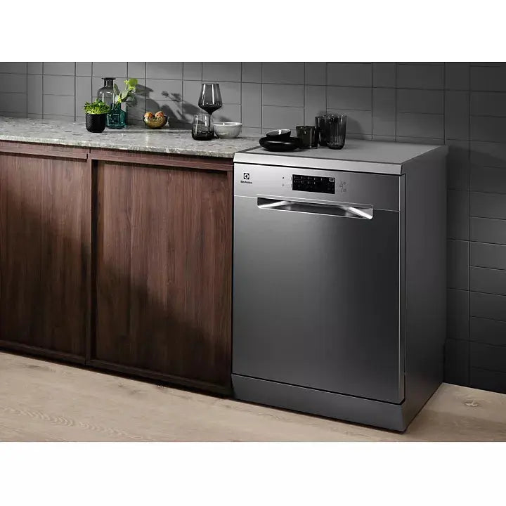 Lave vaisselle 60 cm ELECTROLUX ESM48400SX Satellite Clean DN ELECTRO